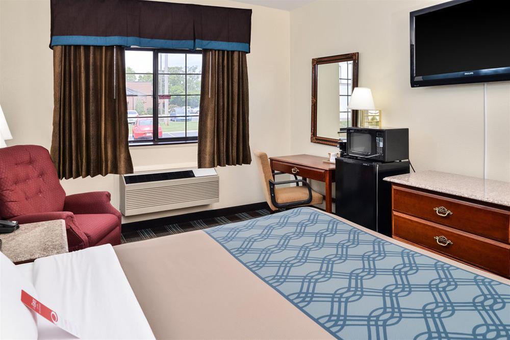 Econo Lodge Inn & Suites Shelbyville Exteriér fotografie