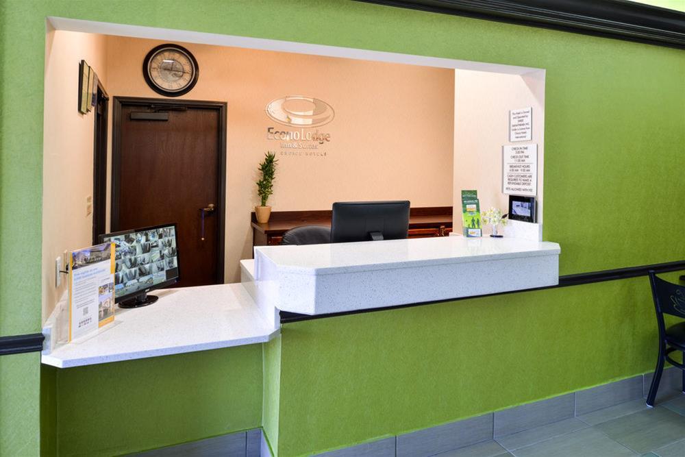 Econo Lodge Inn & Suites Shelbyville Exteriér fotografie