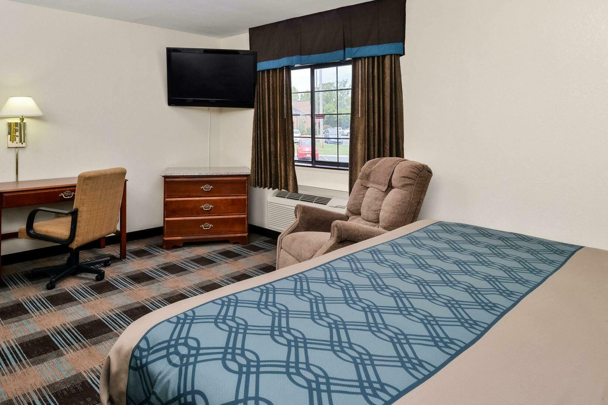 Econo Lodge Inn & Suites Shelbyville Exteriér fotografie